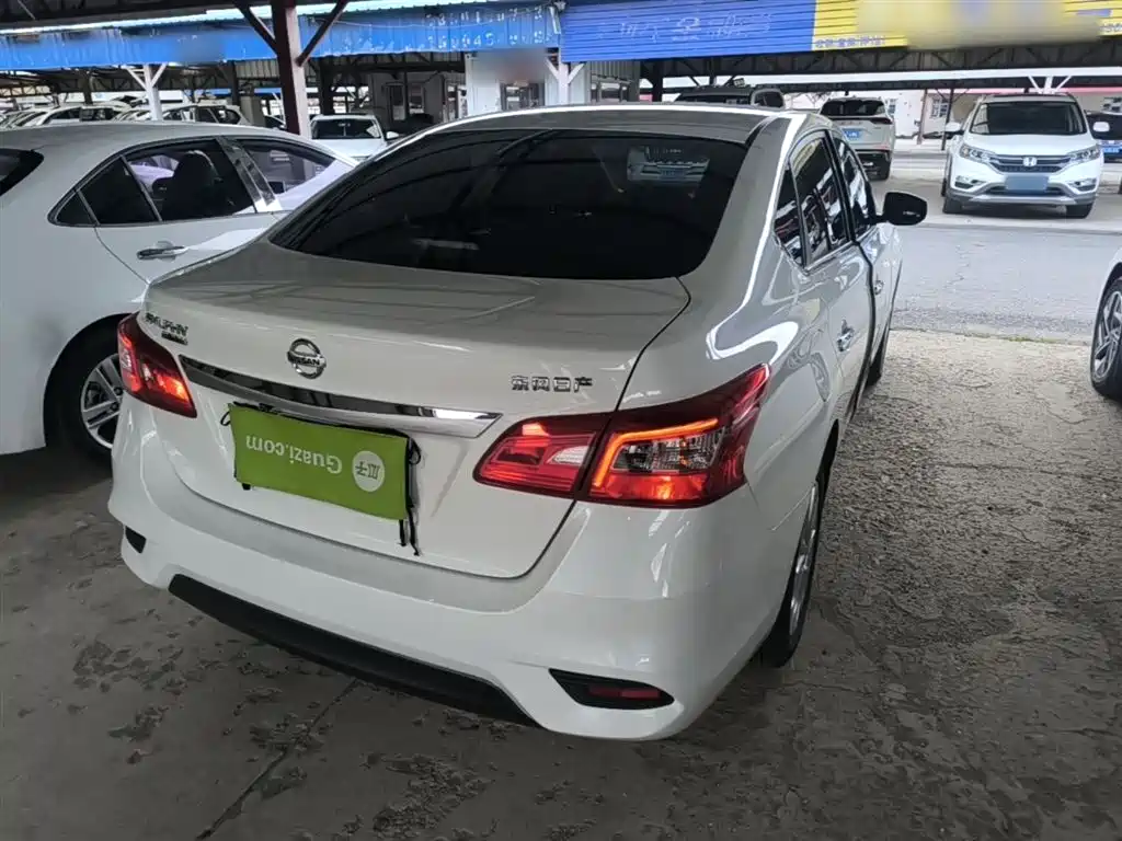 Sylphy Facelift II Classic 1.6 XL CVT Luxury