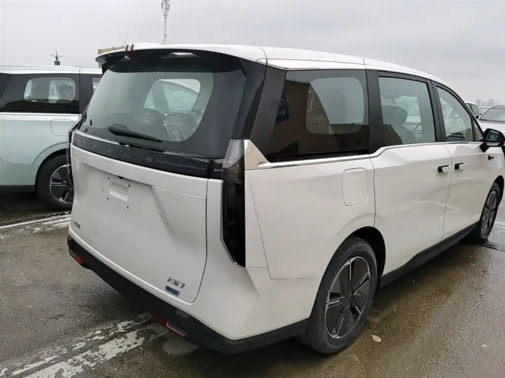 Dajia 7 Facelift Super Hybrid Long Range Joy