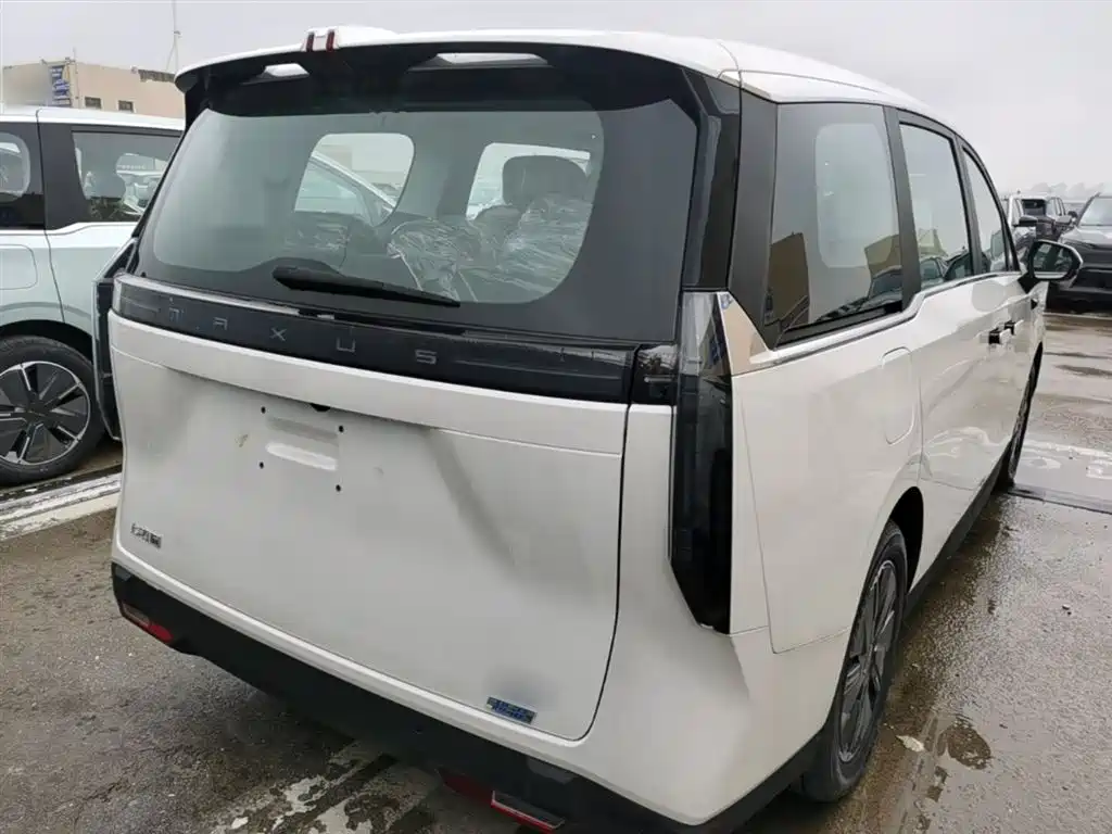 Dajia 7 Facelift Super Hybrid Long Range Joy