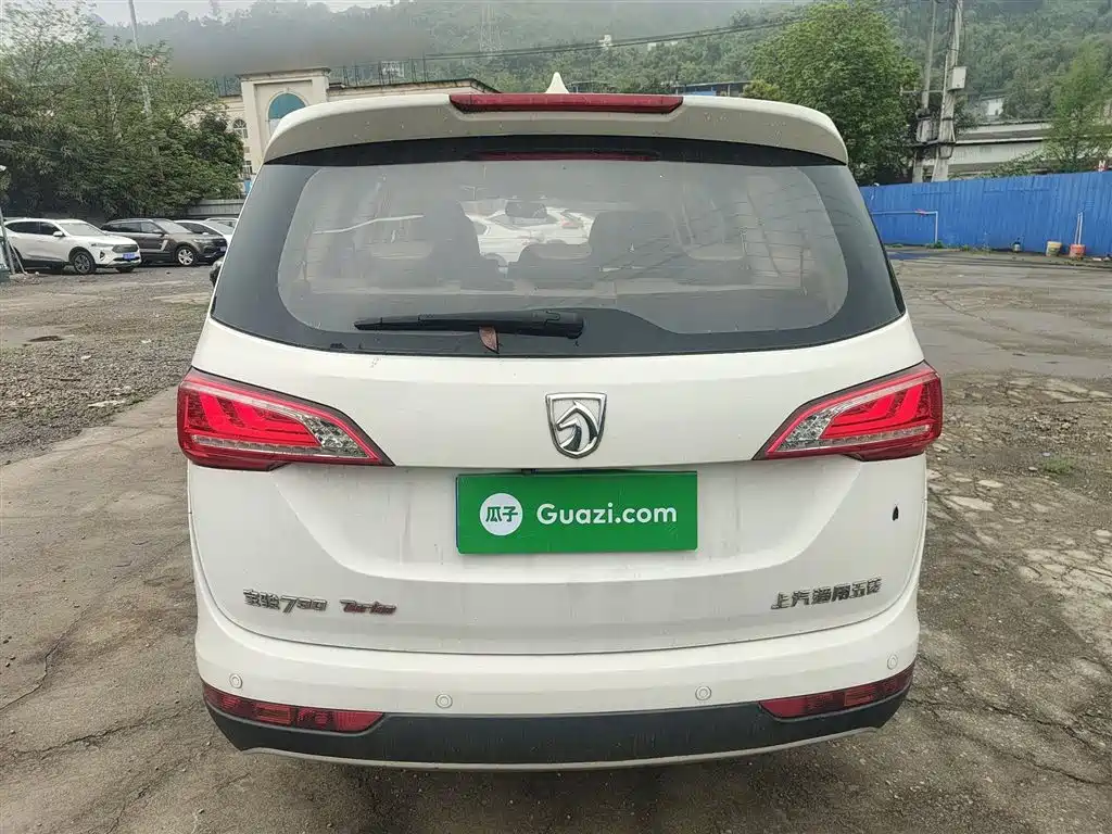 Baojun 730 1.5 T DCT Style 7-seat CN-V