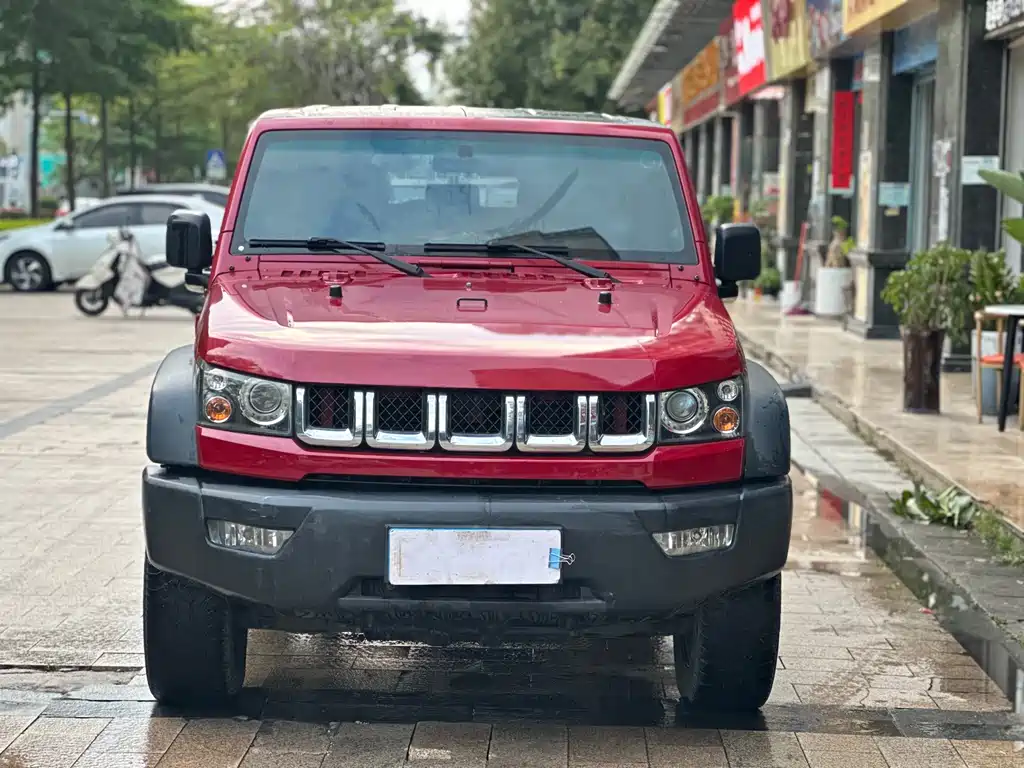 BAIC BJ40 40 L 2.0 T Manual 4 WD Distinguished