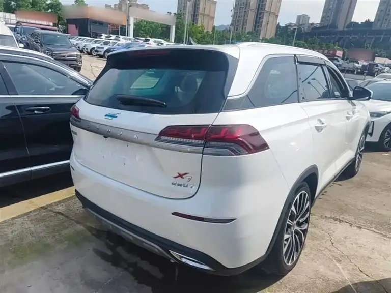 Changan Oshan X7 1.5 T Auto Flagship