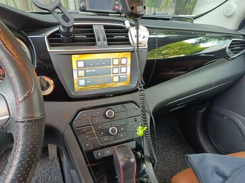 Ruiteng 1.5 TGI TST Luxury