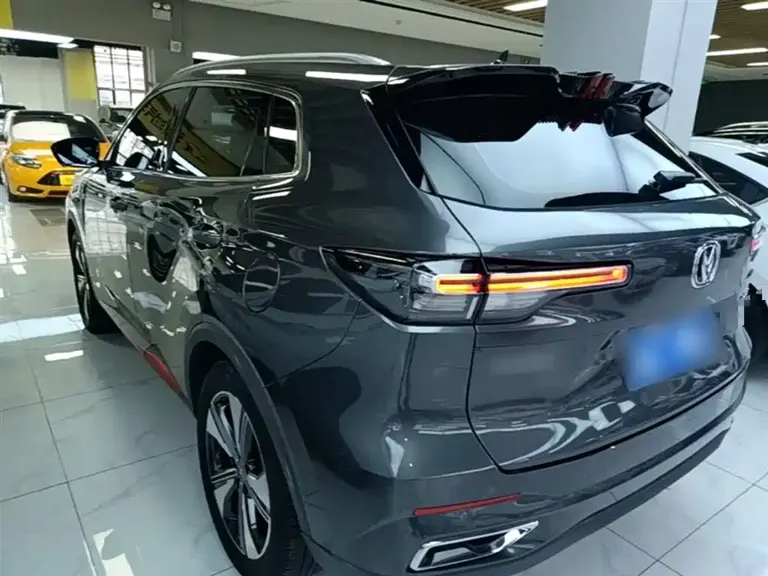 Changan CS55 PLUS 2 nd Gen 1.5 T DCT Distinguished