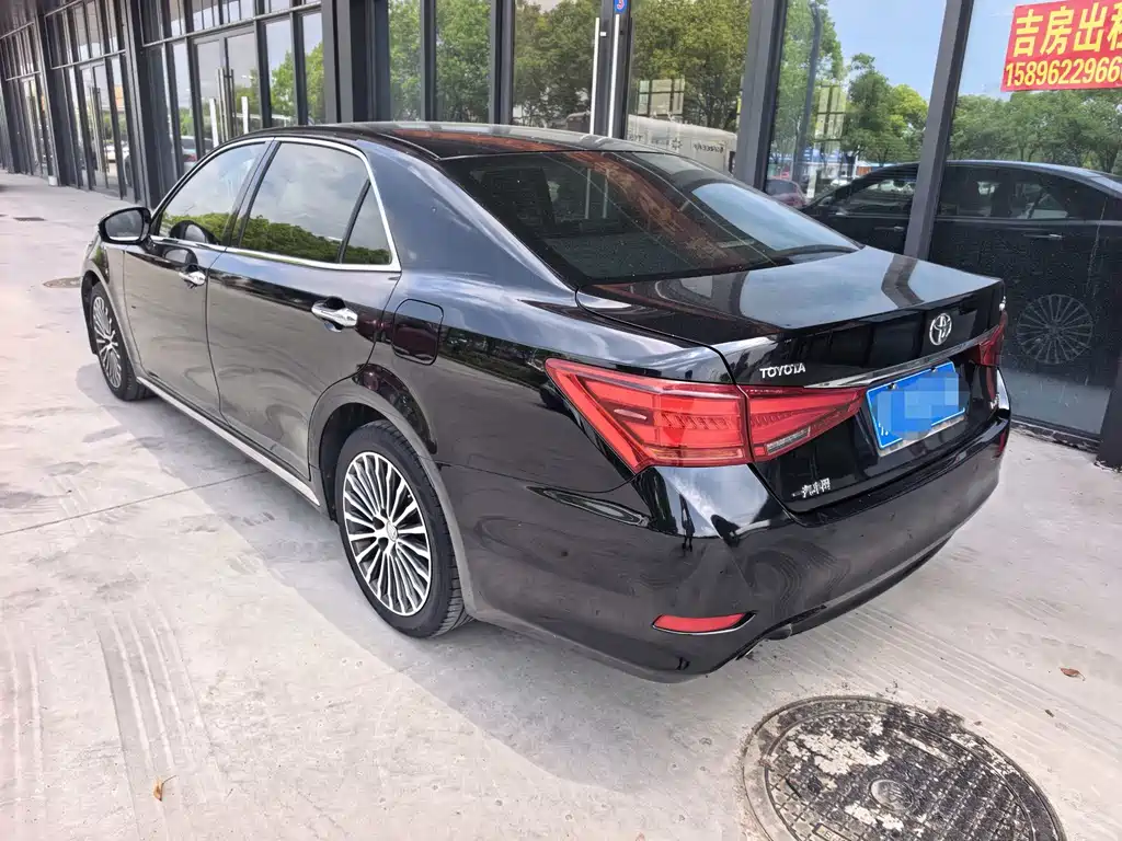 Crown 2.0 T Sport