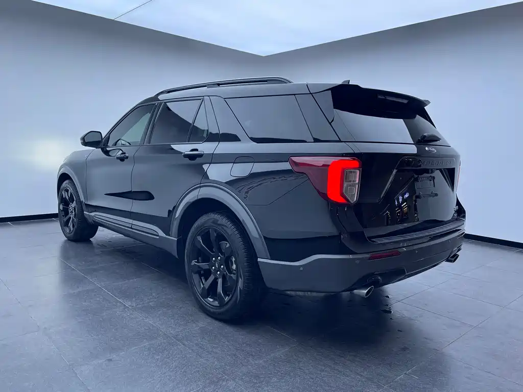 Explorer EcoBoost 285 4 WD Sport ST-LINE 6-seat