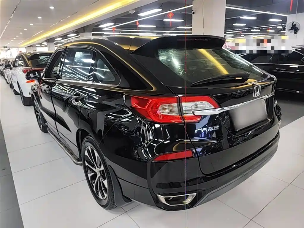 Avancier 240 TURBO 2 WD Premium
