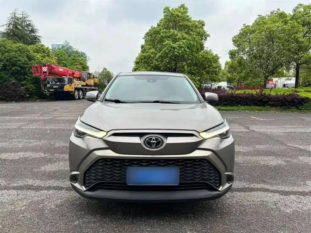 Frontlander 2.0 L CVT Luxury