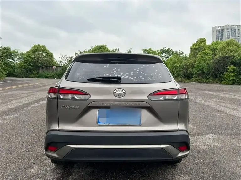 Toyota Frontlander 2.0 L CVT Luxury