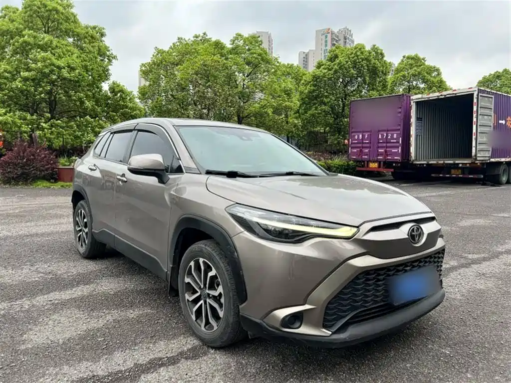 Frontlander 2.0 L CVT Luxury