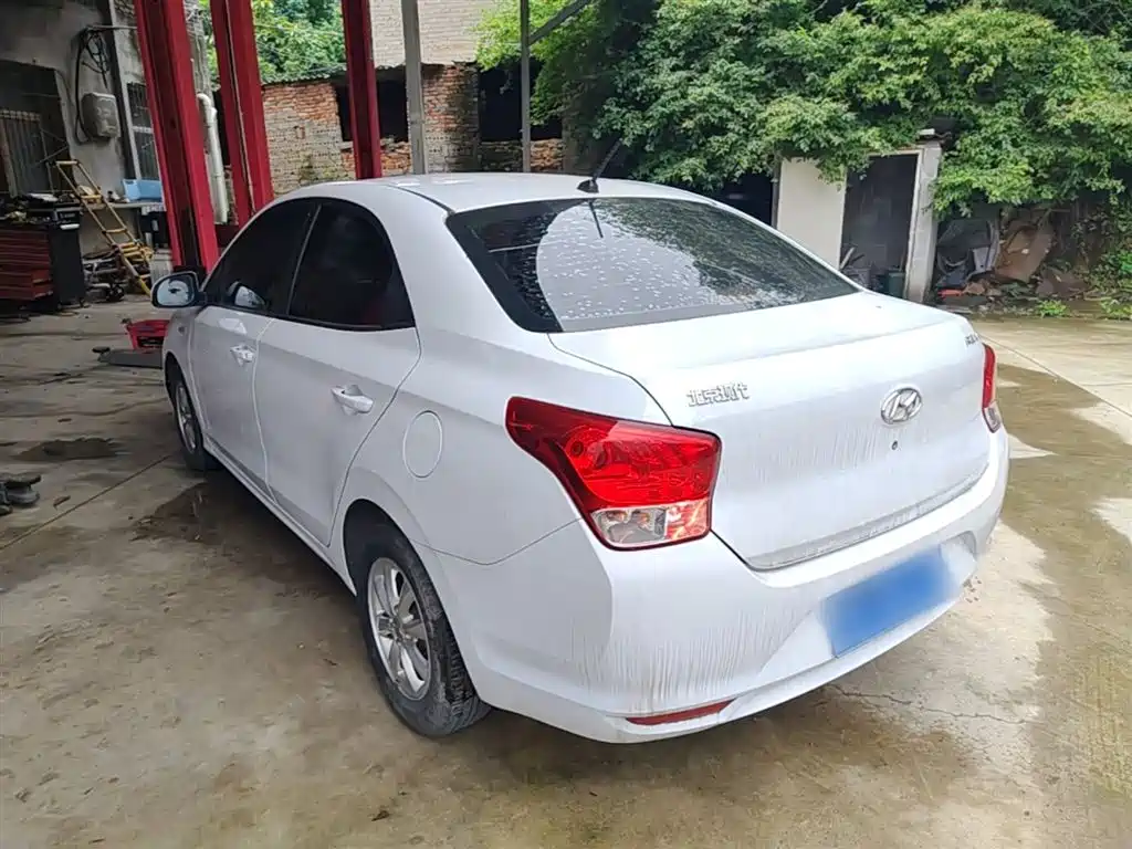 Accent 1.4 L Auto Leap Enjoyment CN-V