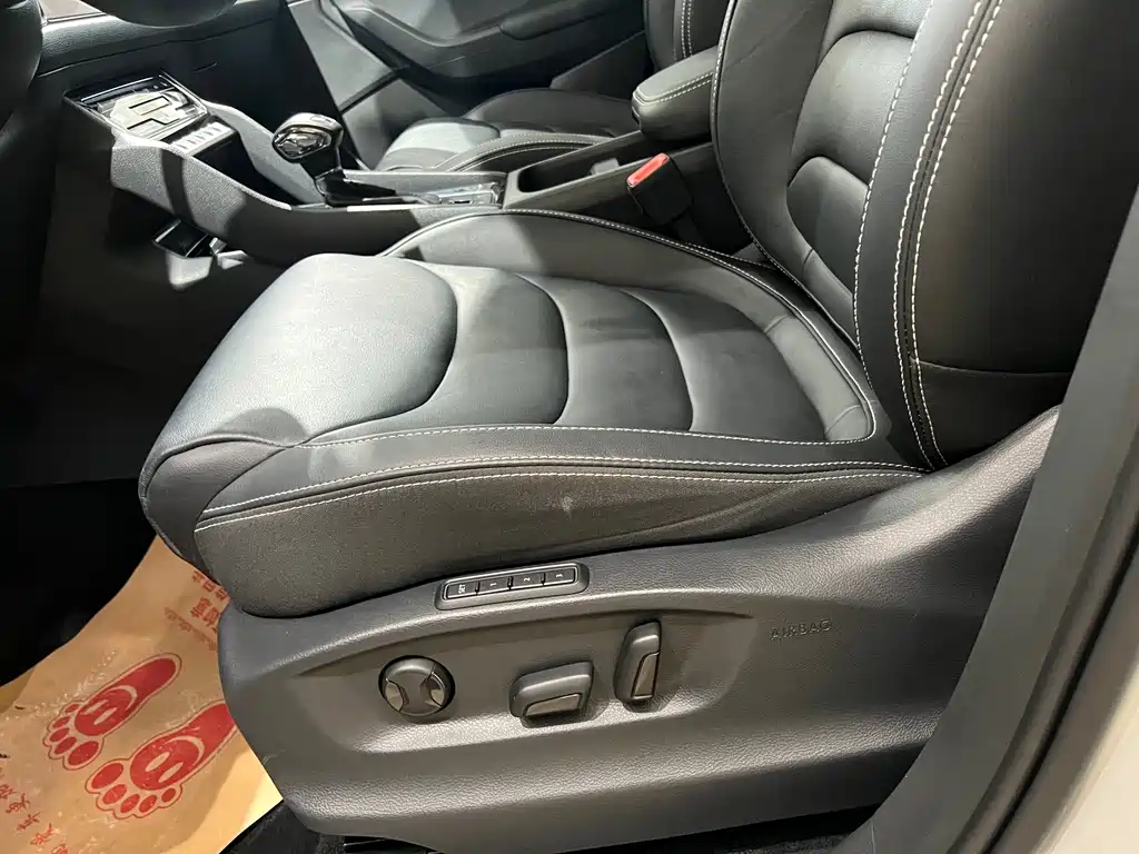 Kodiaq 柯迪亚克 2021款 TSI330 5座两驱豪华优享版
