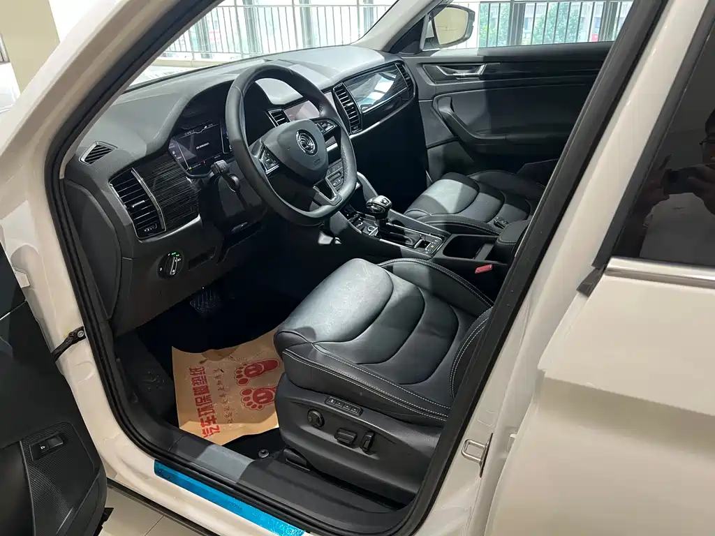Kodiaq 柯迪亚克 2021款 TSI330 5座两驱豪华优享版