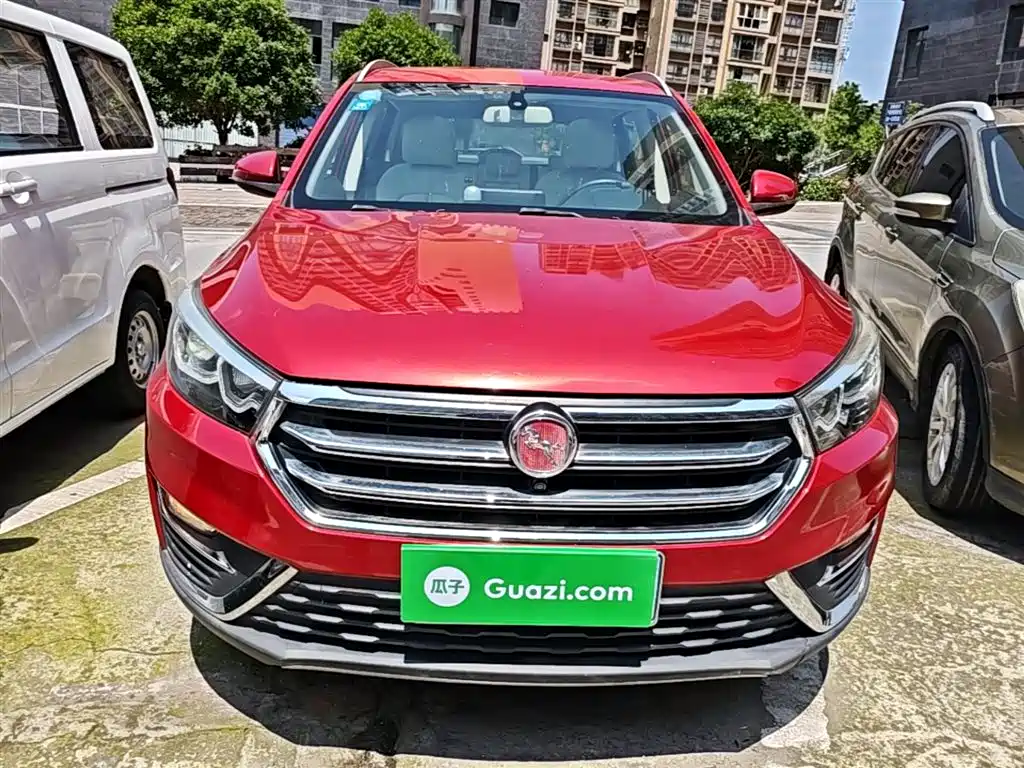 Hanteng X5 1.5 T CVT Luxury
