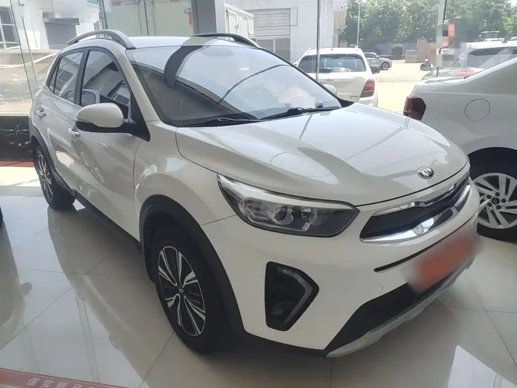 Stonic 1.4 L Auto Fun Enjoyment