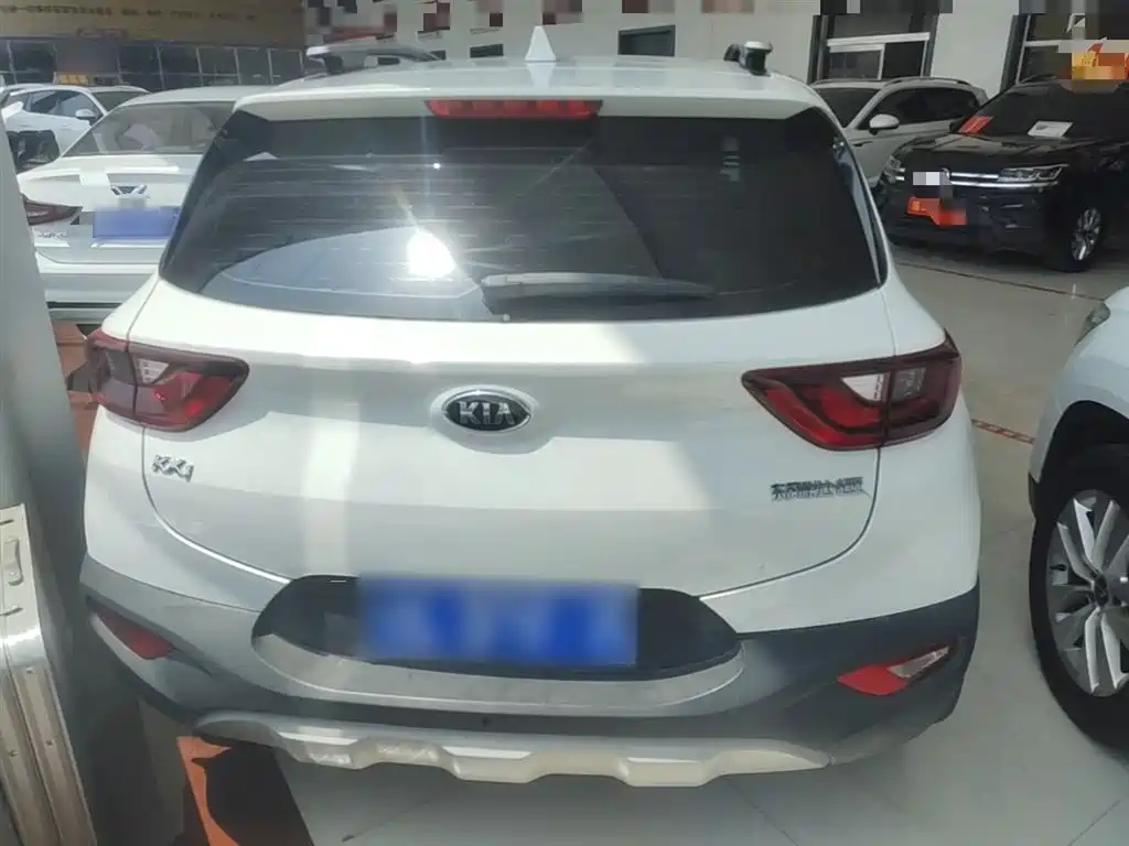 Stonic 1.4 L Auto Fun Enjoyment