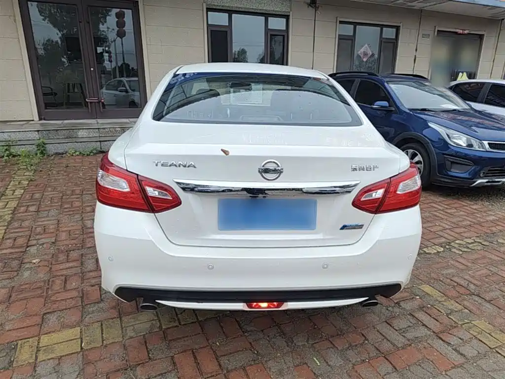 Teana Facelift 2.0 L XL Comfort