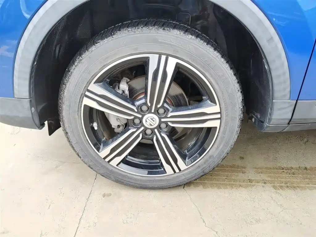 MG ZS 1.5 L Auto Premium Internet