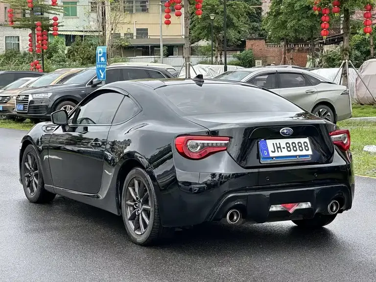 Subaru BRZ 斯巴鲁BRZ 2015款 2.0 i 手动版