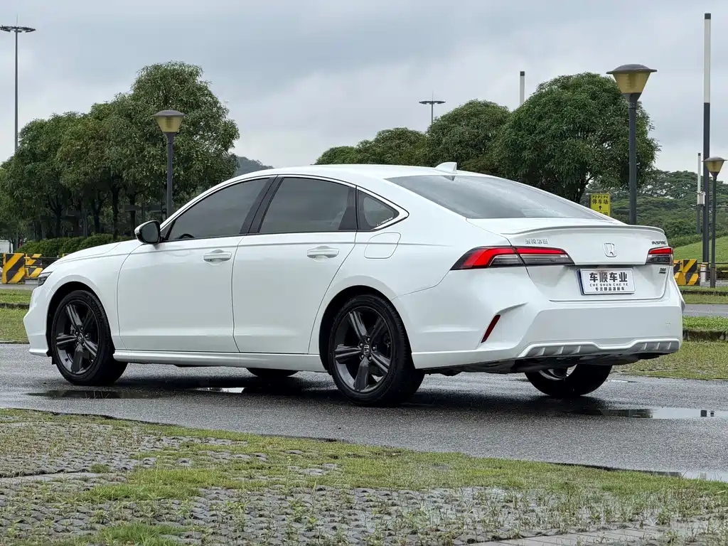 Inspire 260 TURBO Refined