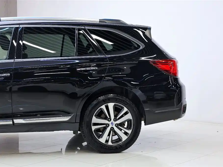 Outback 2.5 i Sport Navigation EyeSight