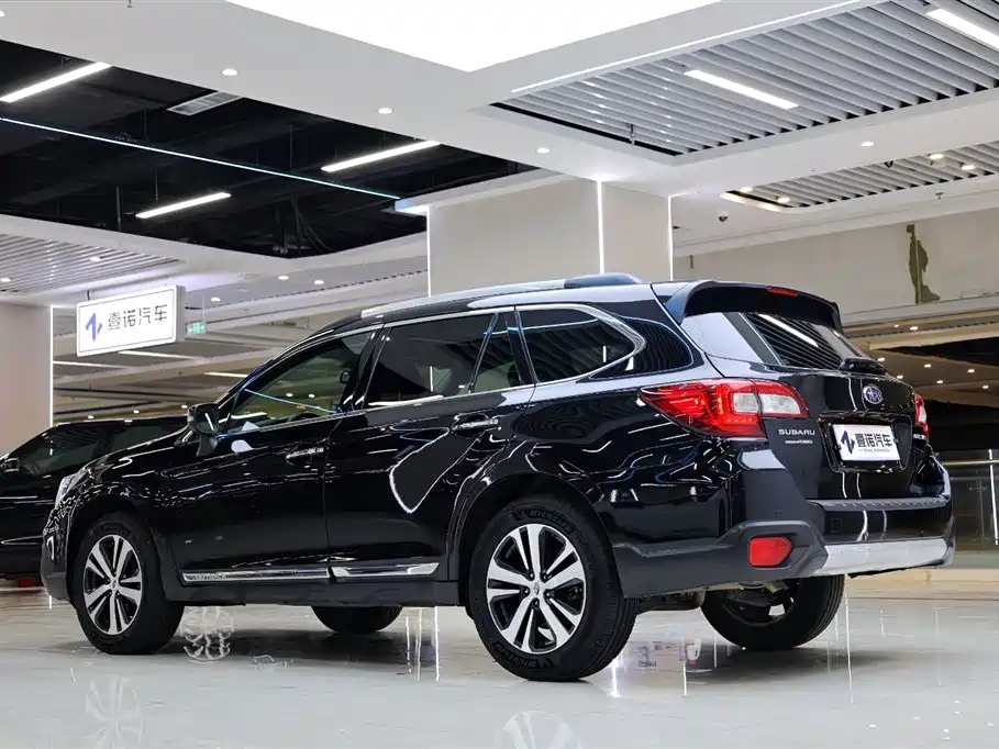 Outback 2.5 i Sport Navigation EyeSight