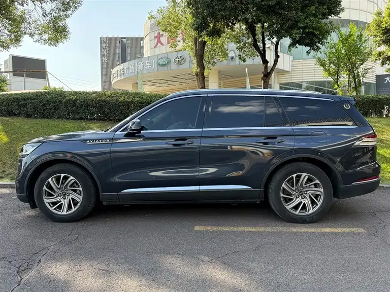 Lincoln Aviator 3.0 T V6 4 WD Premium