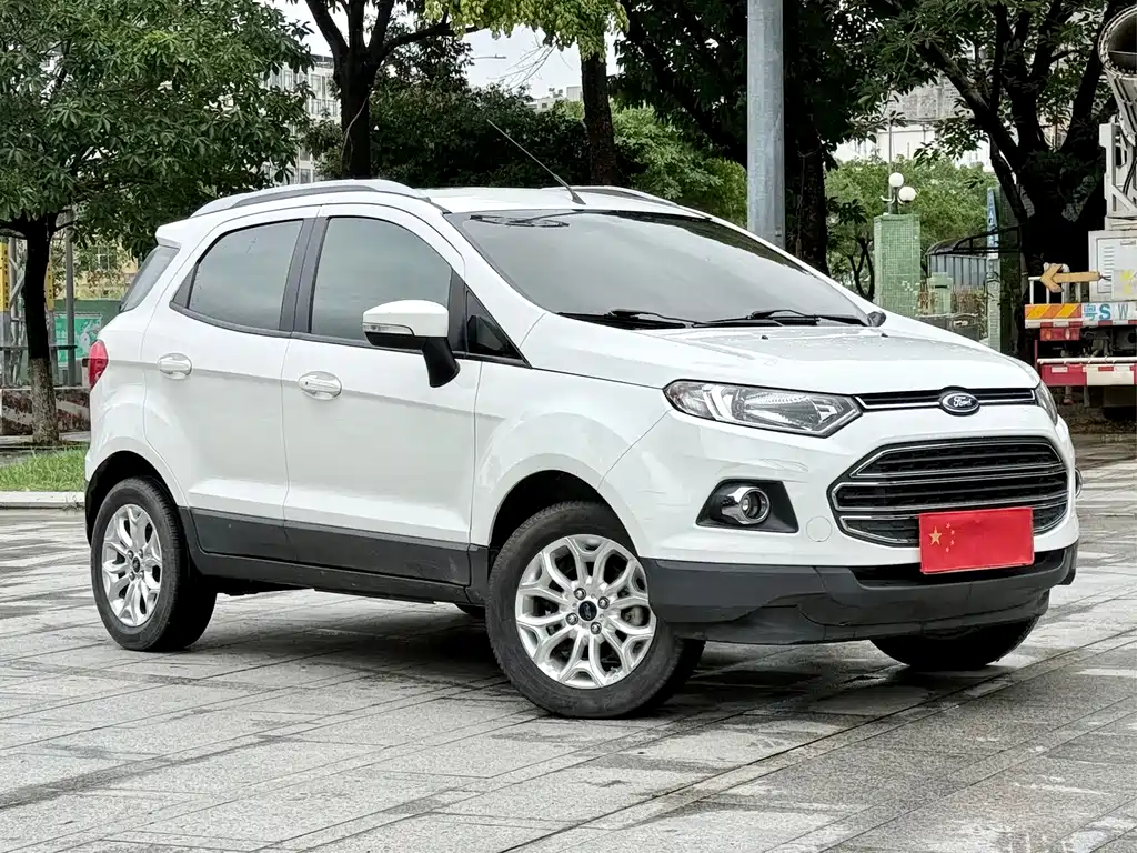 EcoSport 1.5 L Auto Distinguished