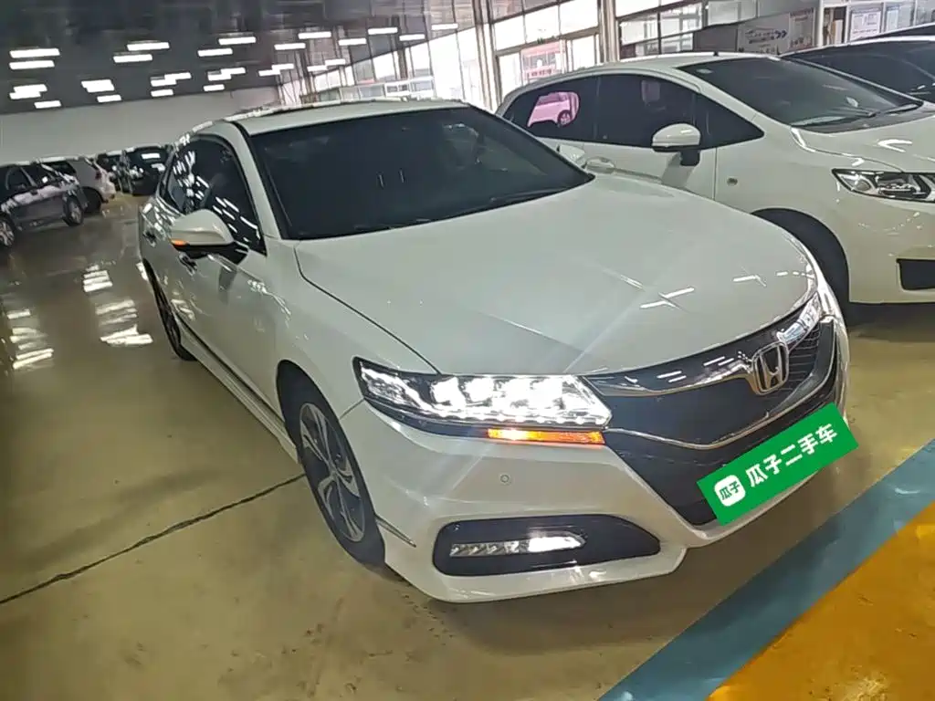 Spirior 2.4 L Luxury