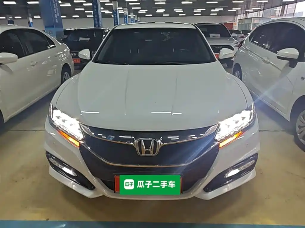 Spirior 2.4 L Luxury
