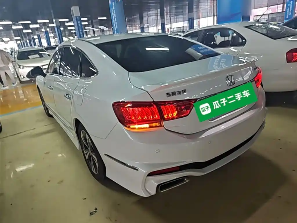 Spirior 2.4 L Luxury