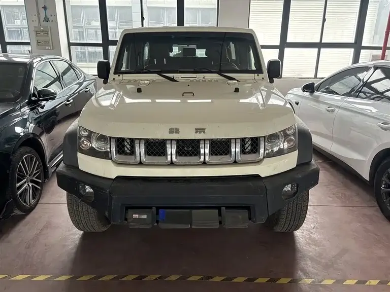 BAIC BJ40 40 L 2.3 T Auto 4 WD Premium
