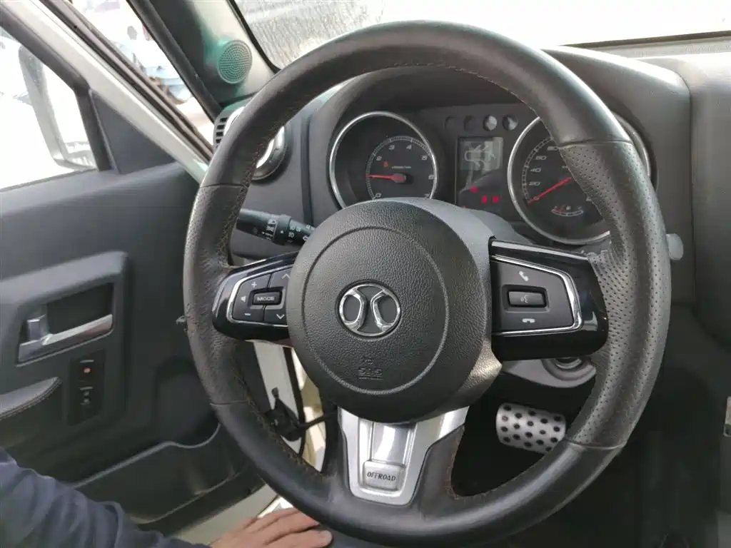BAIC BJ40 40 L 2.3 T Auto 4 WD Premium