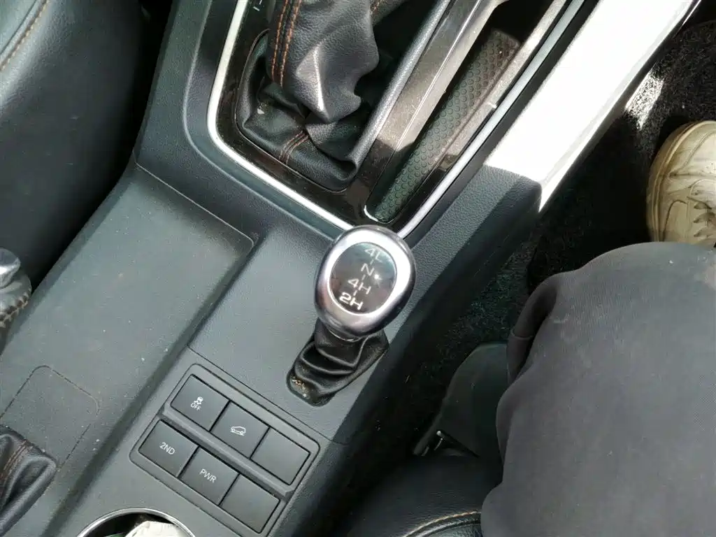 BAIC BJ40 40 L 2.3 T Auto 4 WD Premium
