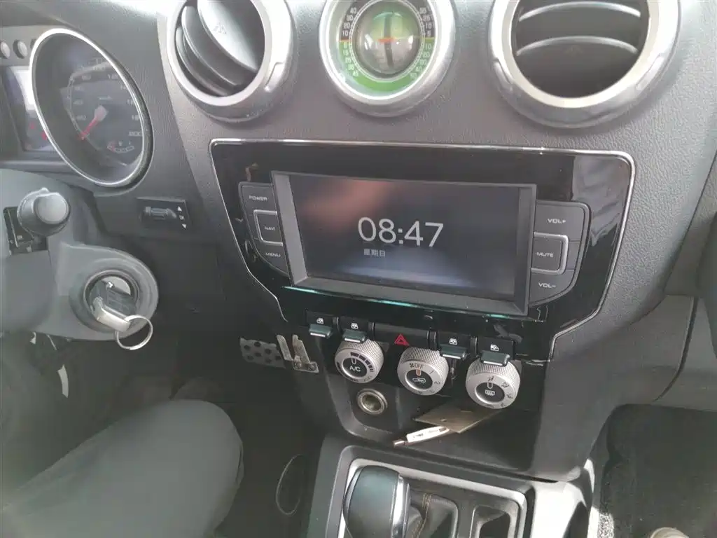 BAIC BJ40 40 L 2.3 T Auto 4 WD Premium
