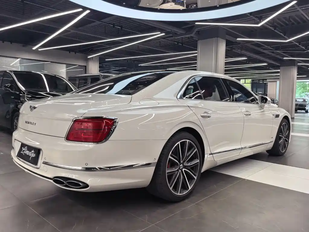 Flying Spur 4.0 T V8 Standard