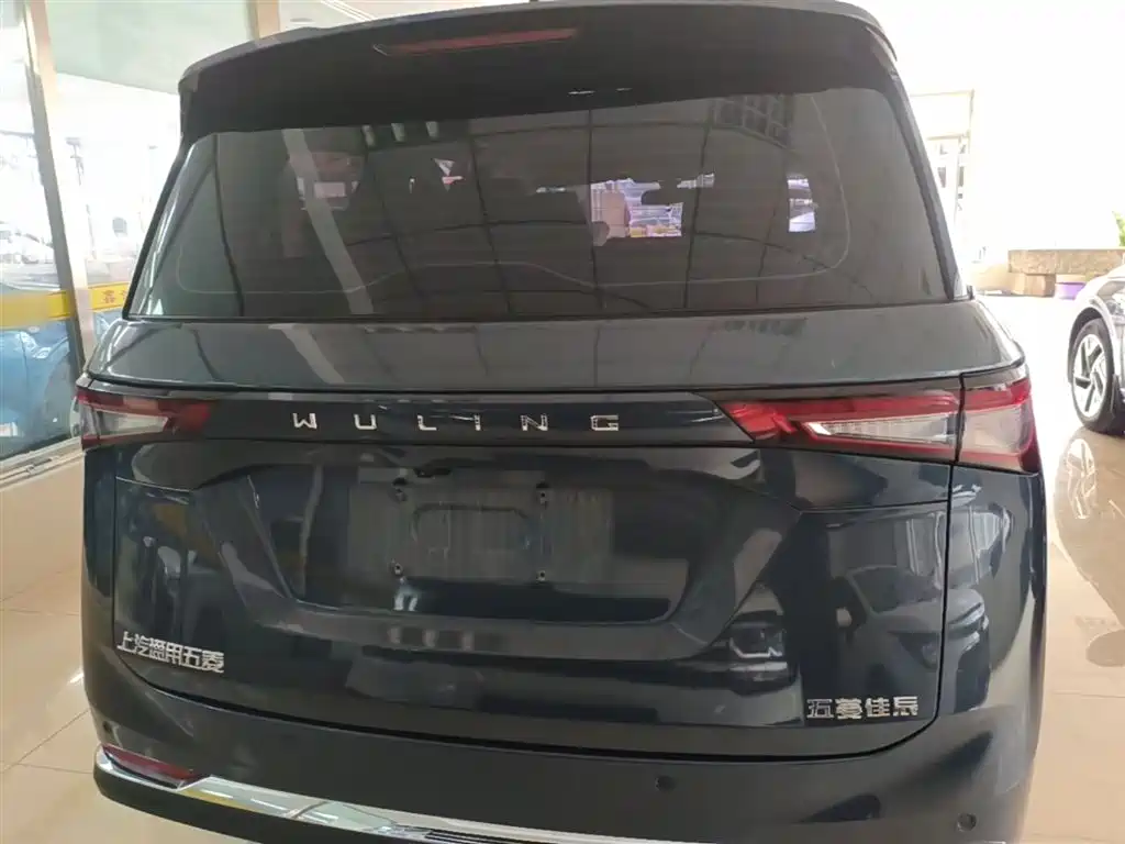 Wuling Jiachen 1.5 L Manual Light Enjoyment Comfort