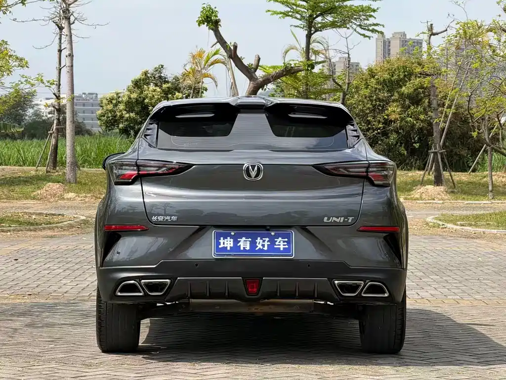 Changan UNI-T 1.5 T Distinguished