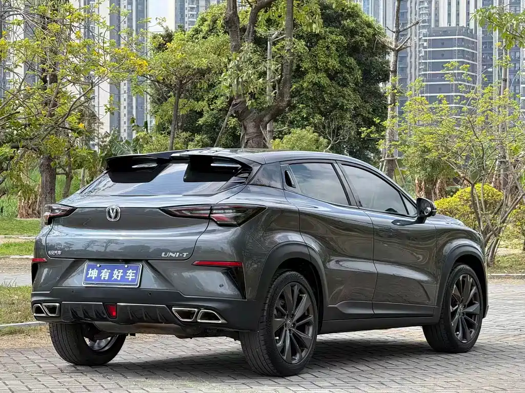 Changan UNI-T 1.5 T Distinguished