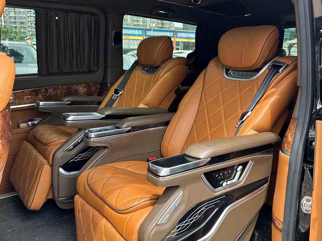 Rugima V-Class 睿吉馬V级 2024款 2.0 T 高顶商务车