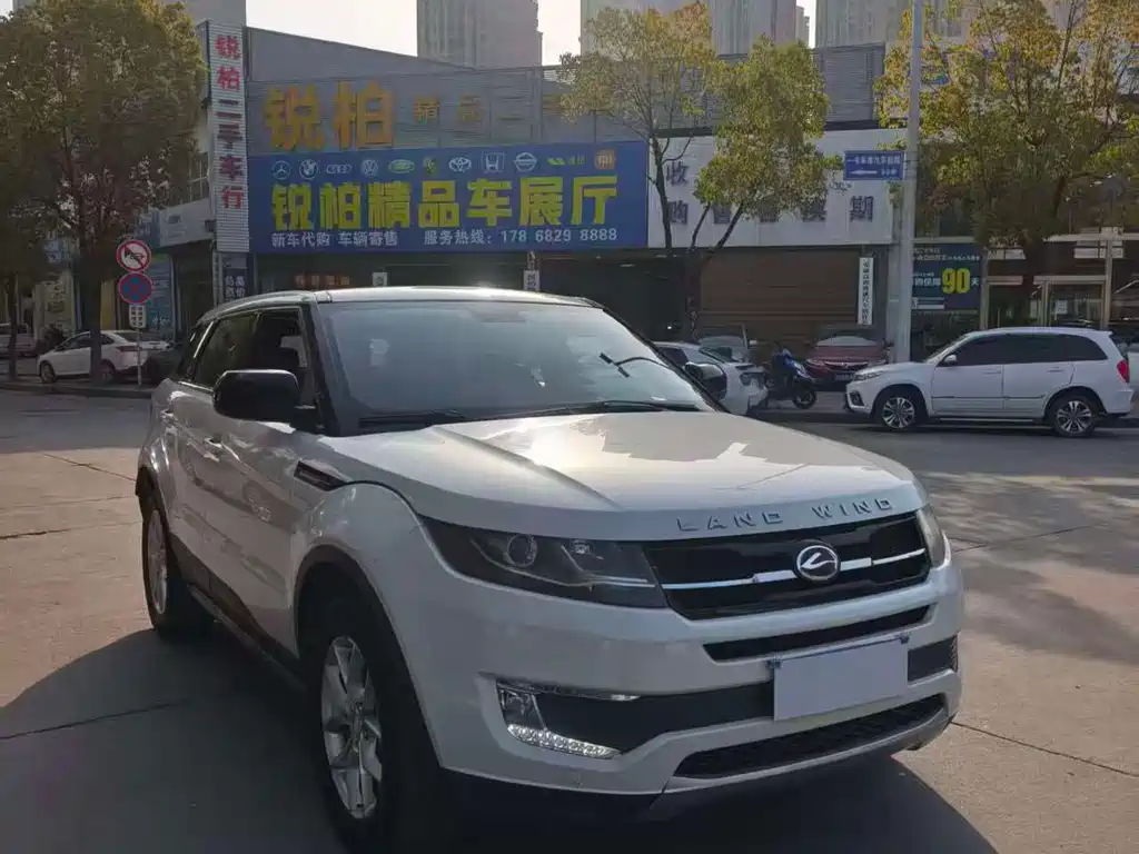Landwind X7 陆风X7 2015款 2.0 T 全景尊享版