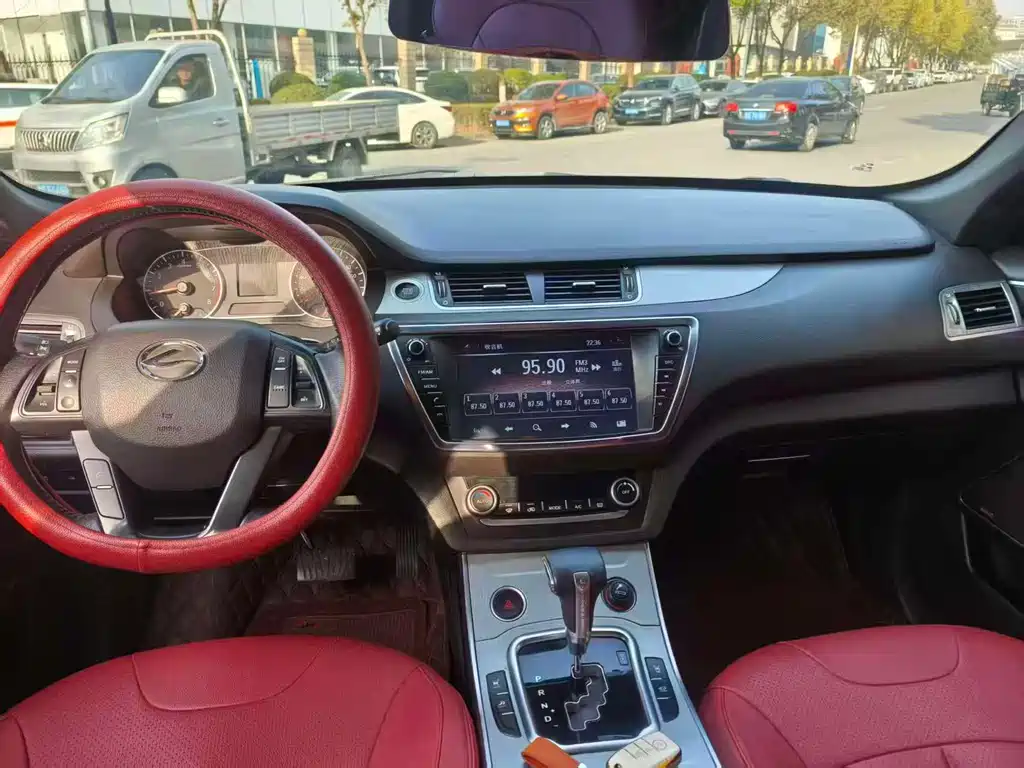 Landwind X7 陆风X7 2015款 2.0 T 全景尊享版