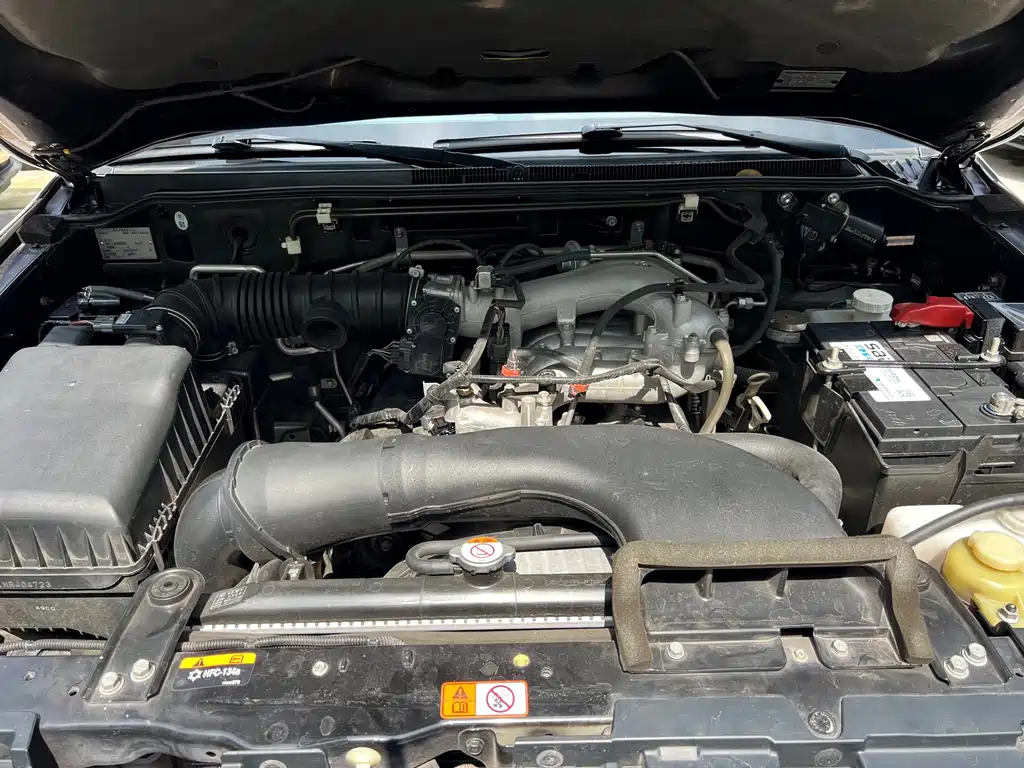 Pajero (Import) 3.0 L Auto Standard
