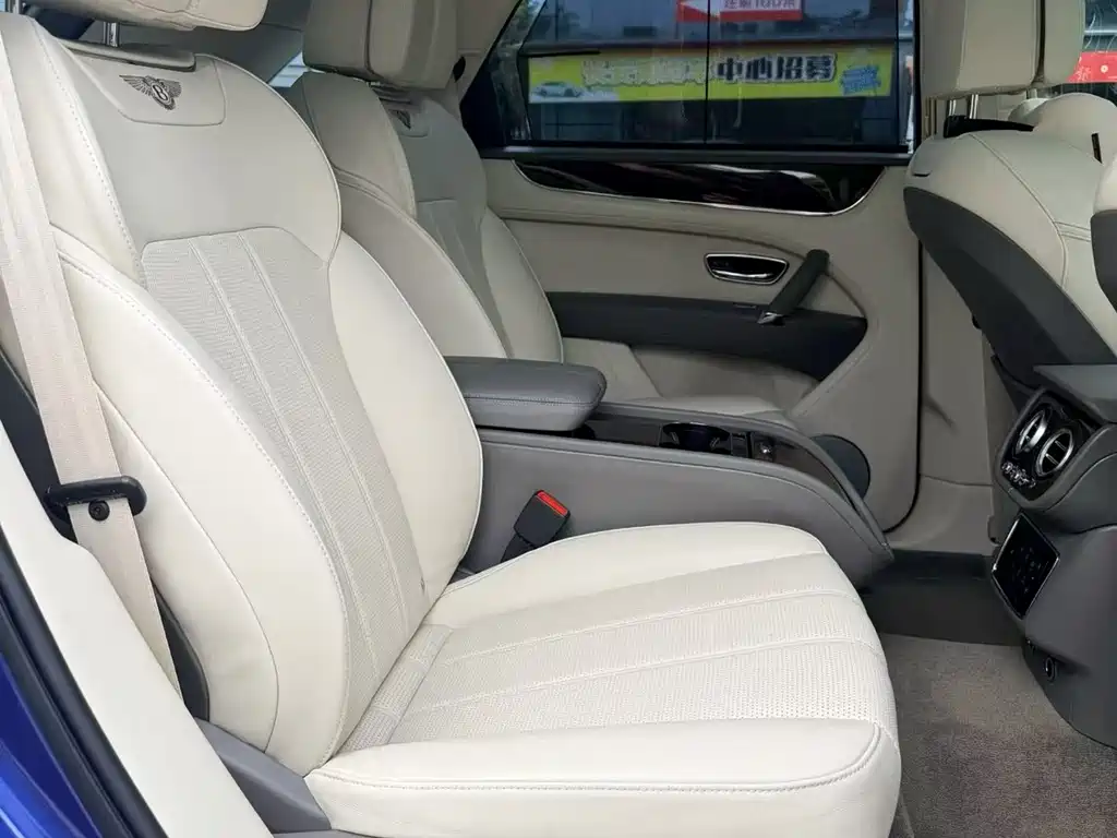 Bentayga 4.0 T V8