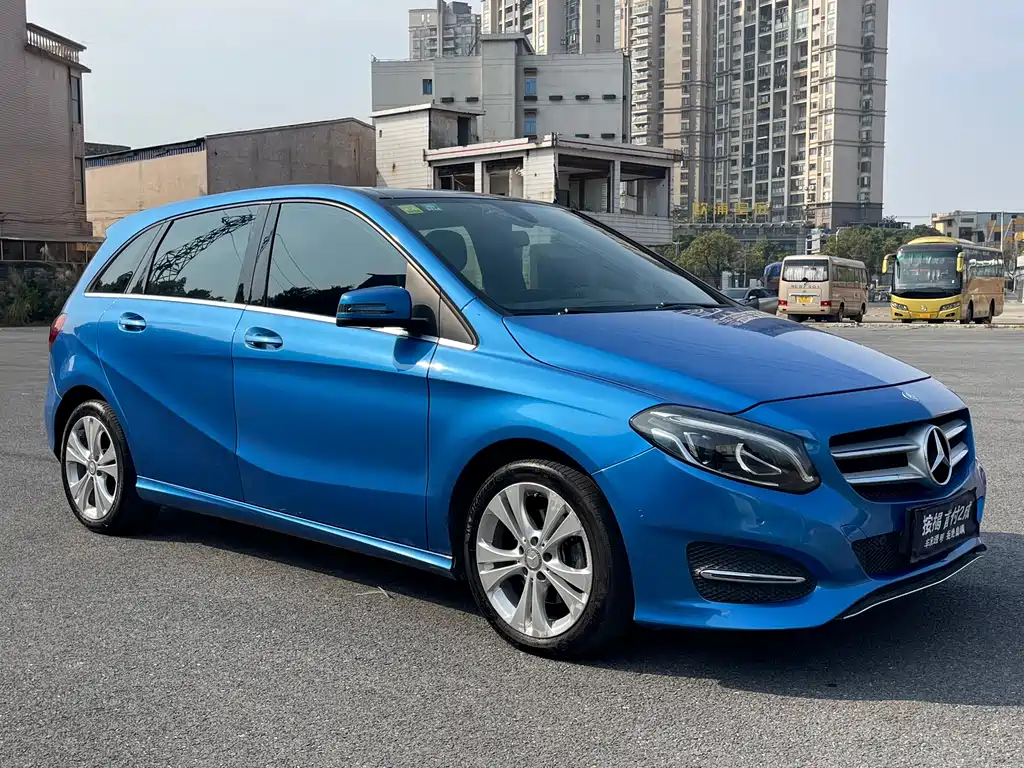 Mercedes-Benz B-Class B 200 Fashion