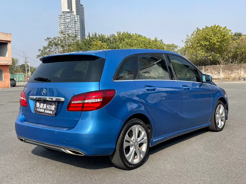 Mercedes-Benz B-Class B 200 Fashion