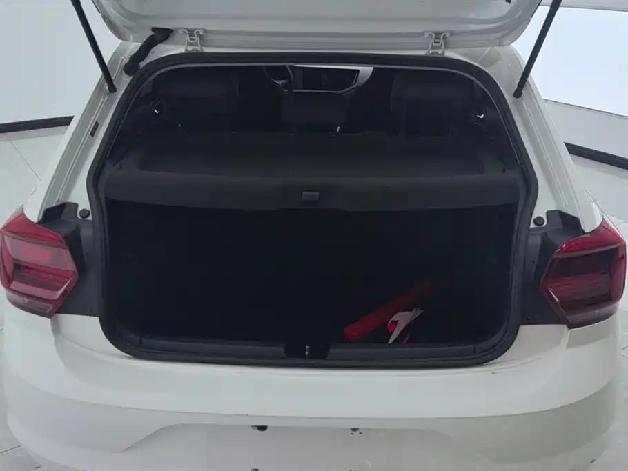 Polo Plus 1.5 L Auto Joyful Living