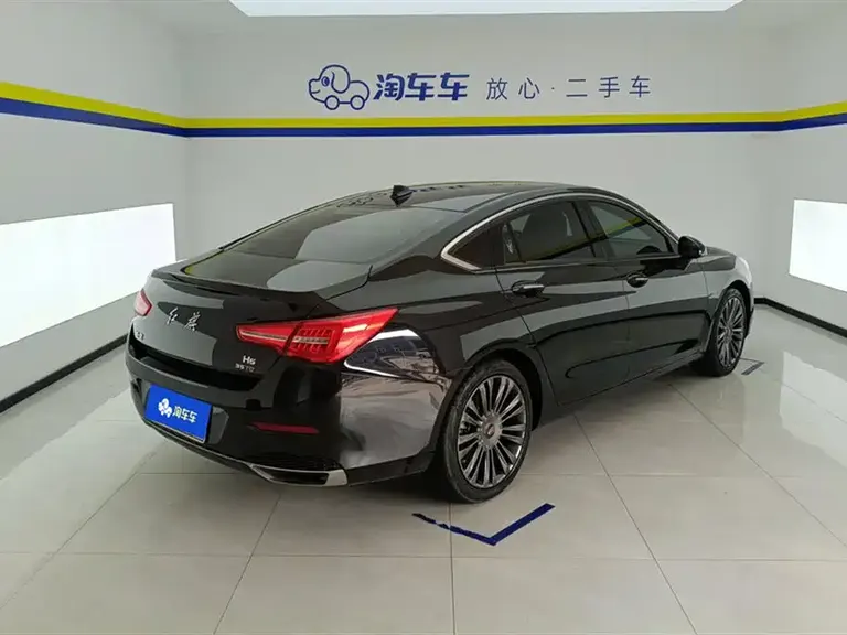 Hongqi H5 1.8 T Auto Connected Flagship Charm