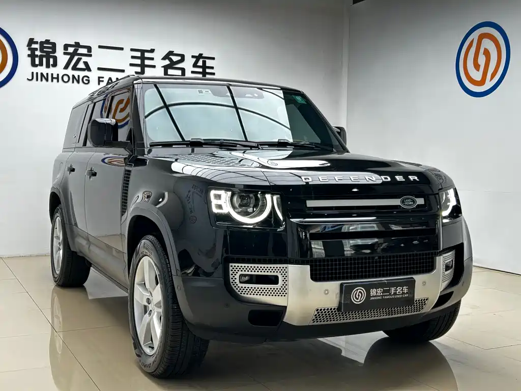 Land Rover Defender 130 3.0 T P400 HSE