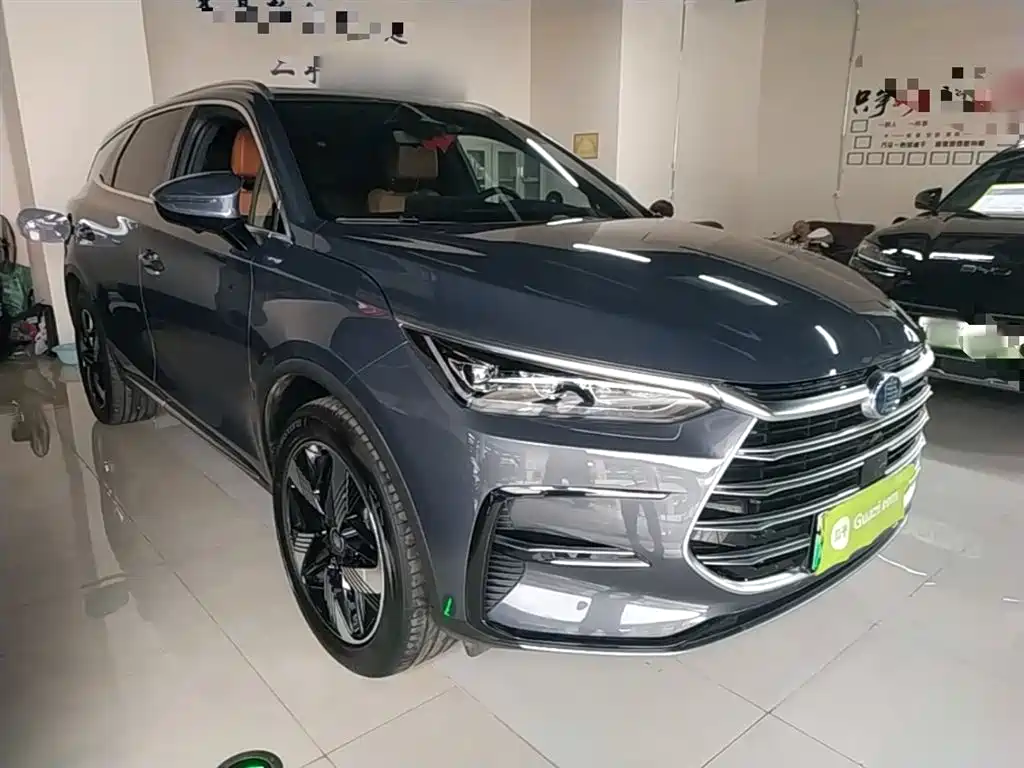 Tang NEV DM-i Champion 112 KM Premium